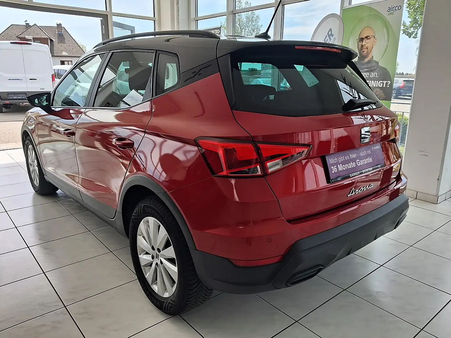 SEAT Arona 1,0 Eco TSI Style DSG Rot - 2