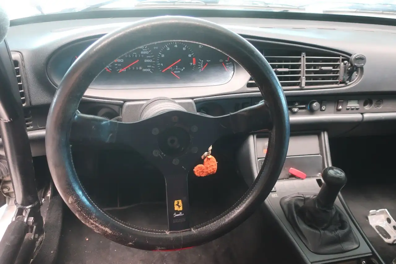 Porsche 944 Turbo Cup / Straßenzulassung, foto 2