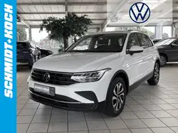 Volkswagen Tiguan 1.5 TSI Active DSG Bluetooth Navi LED Klima