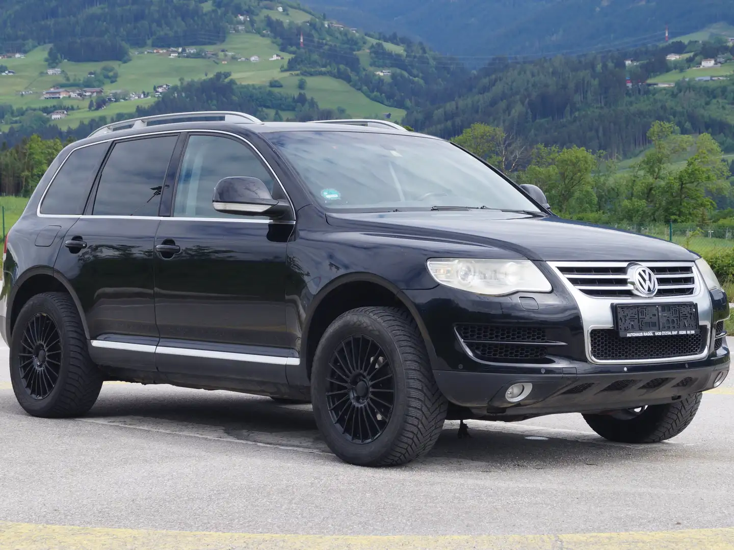 Volkswagen Touareg 2,5 R5 TDI DPF Tiptronic / Klima / Diesel EXPORT Schwarz - 1