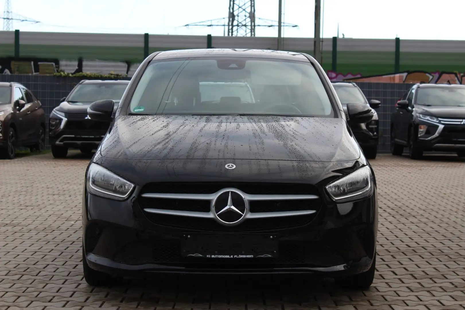 Mercedes-Benz B 250 e Hybrid Stzhzg Noir - 2