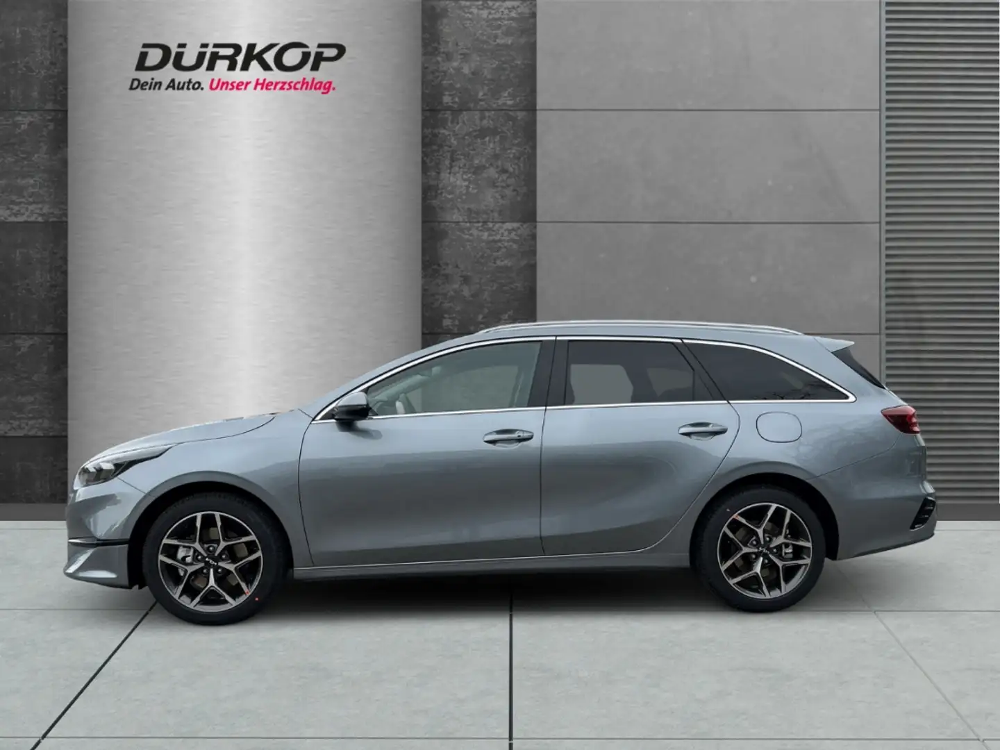 Kia Ceed SW / cee'd SW Ultimate Edition 1.5 Mild-Hybrid DCT Style-Paket N Silber - 2