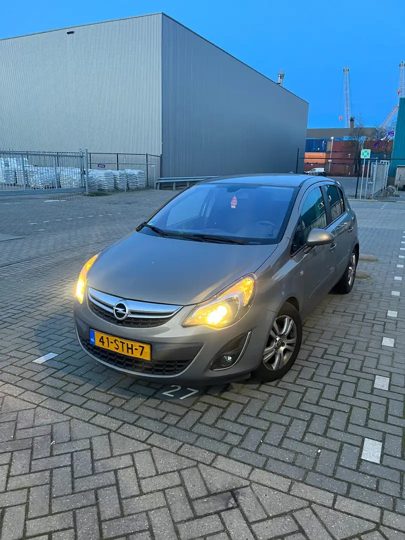 Opel Corsa 1.3 CDTi EcoF.S Cos. Bruin - 1
