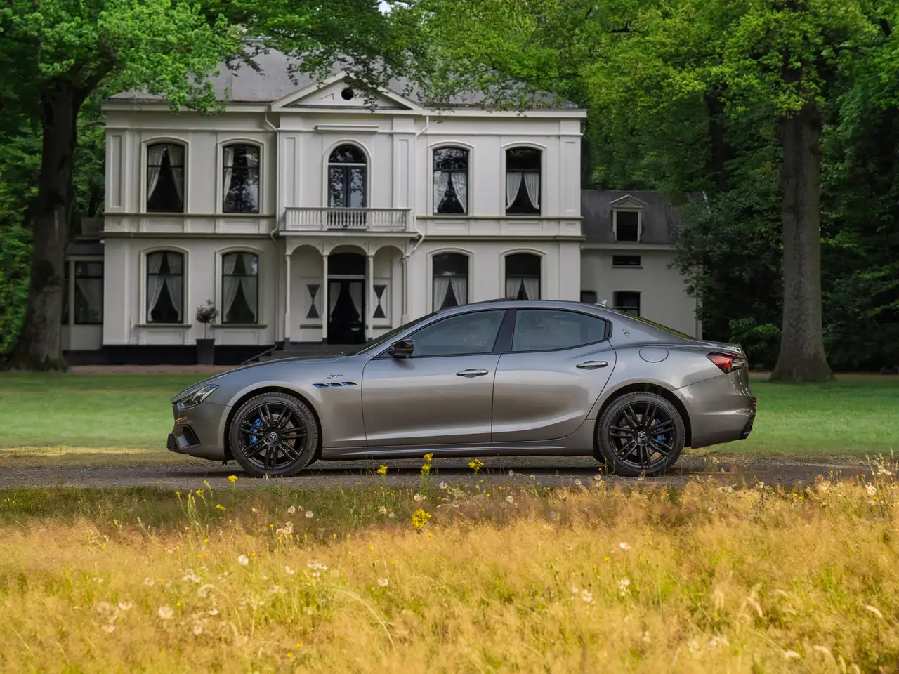 Maserati Ghibli 2022