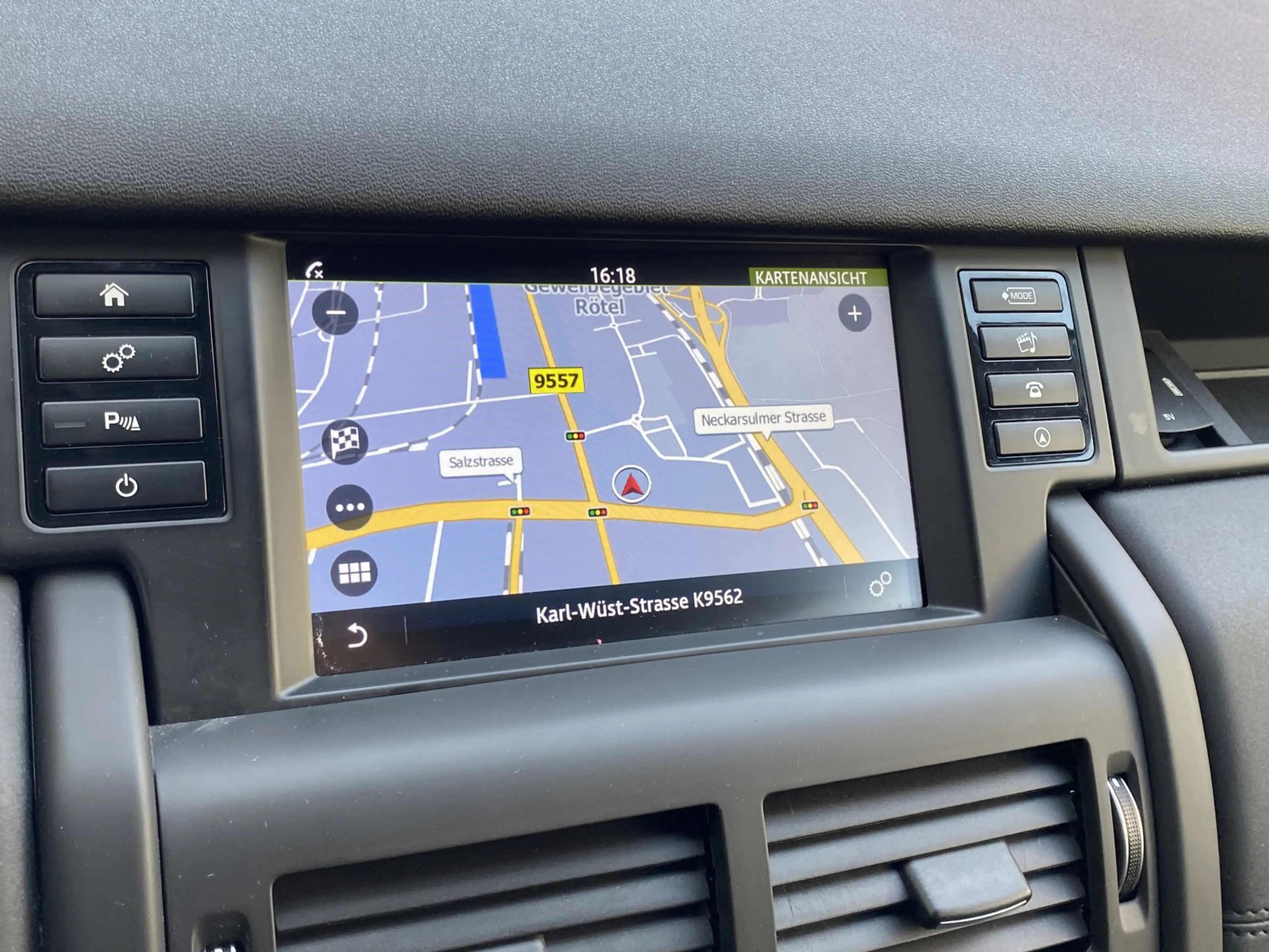 Land Rover Discovery Sport 2.0 eD4  Pure Nav Shz EU6 — photo 5