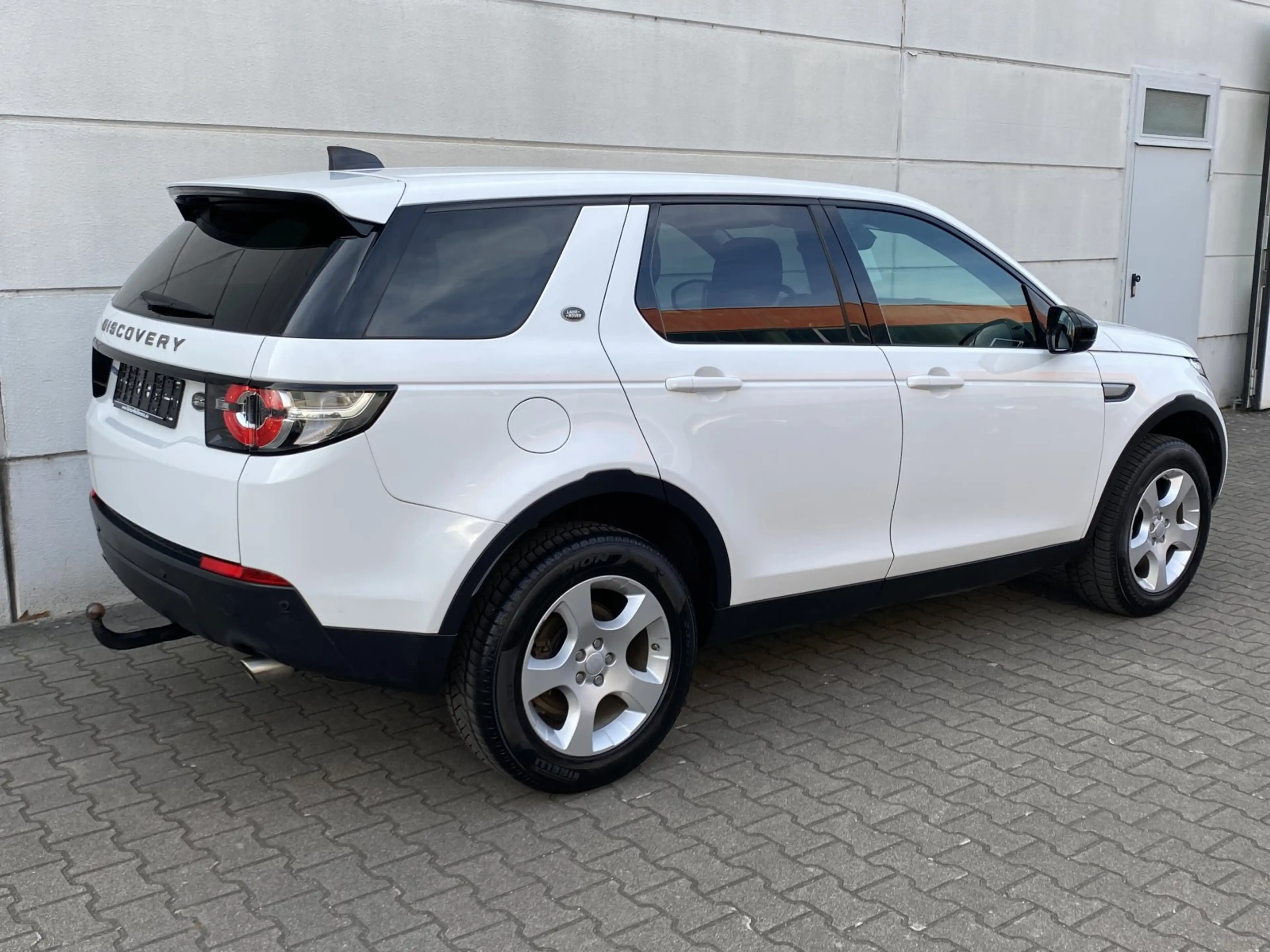 Land Rover Discovery Sport 2.0 eD4  Pure Nav Shz EU6 — photo 3