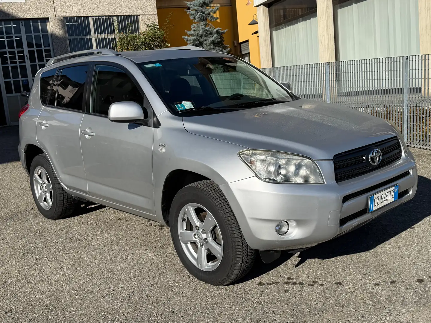 Toyota RAV 4 Rav4 III 2006 RAV4 2.2 d-4d Sol 136cv Argento - 1