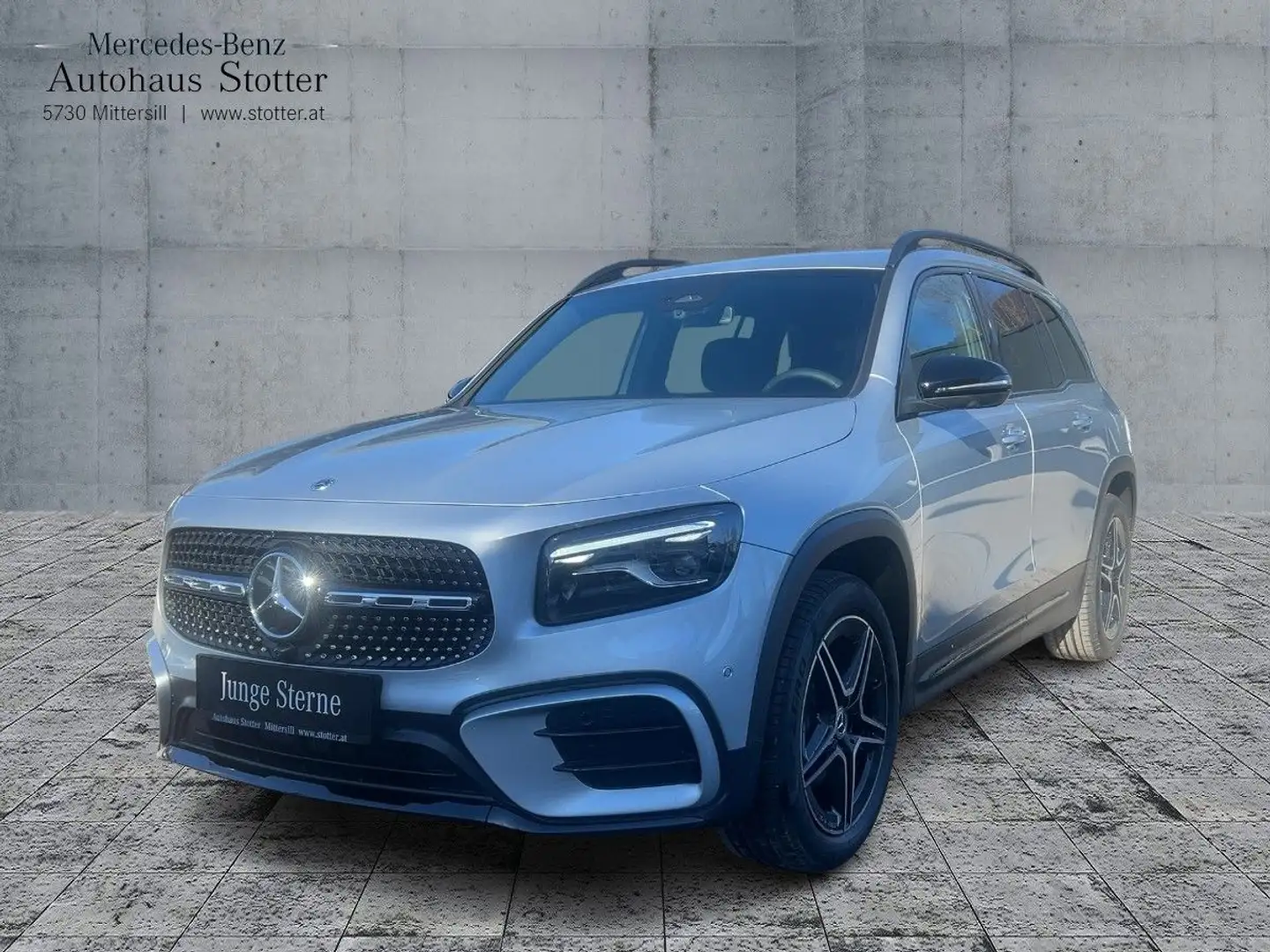 Mercedes-Benz GLB 200 d 4MATIC AMG Line *AMG*Night*MBUX*Mbeam* Silber - 2