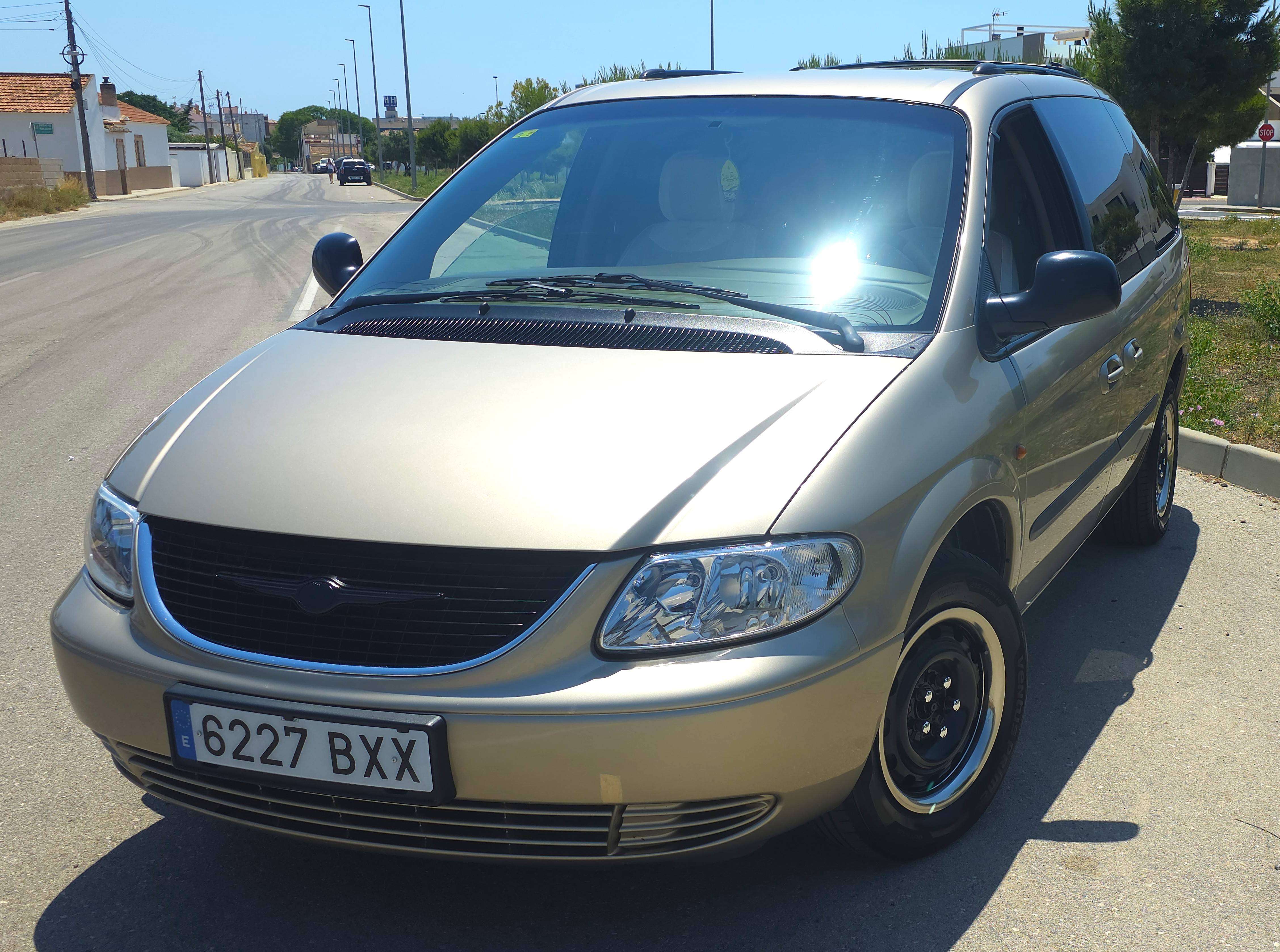 Chrysler Voyager Voyager 2.4i SE SE - foto 1