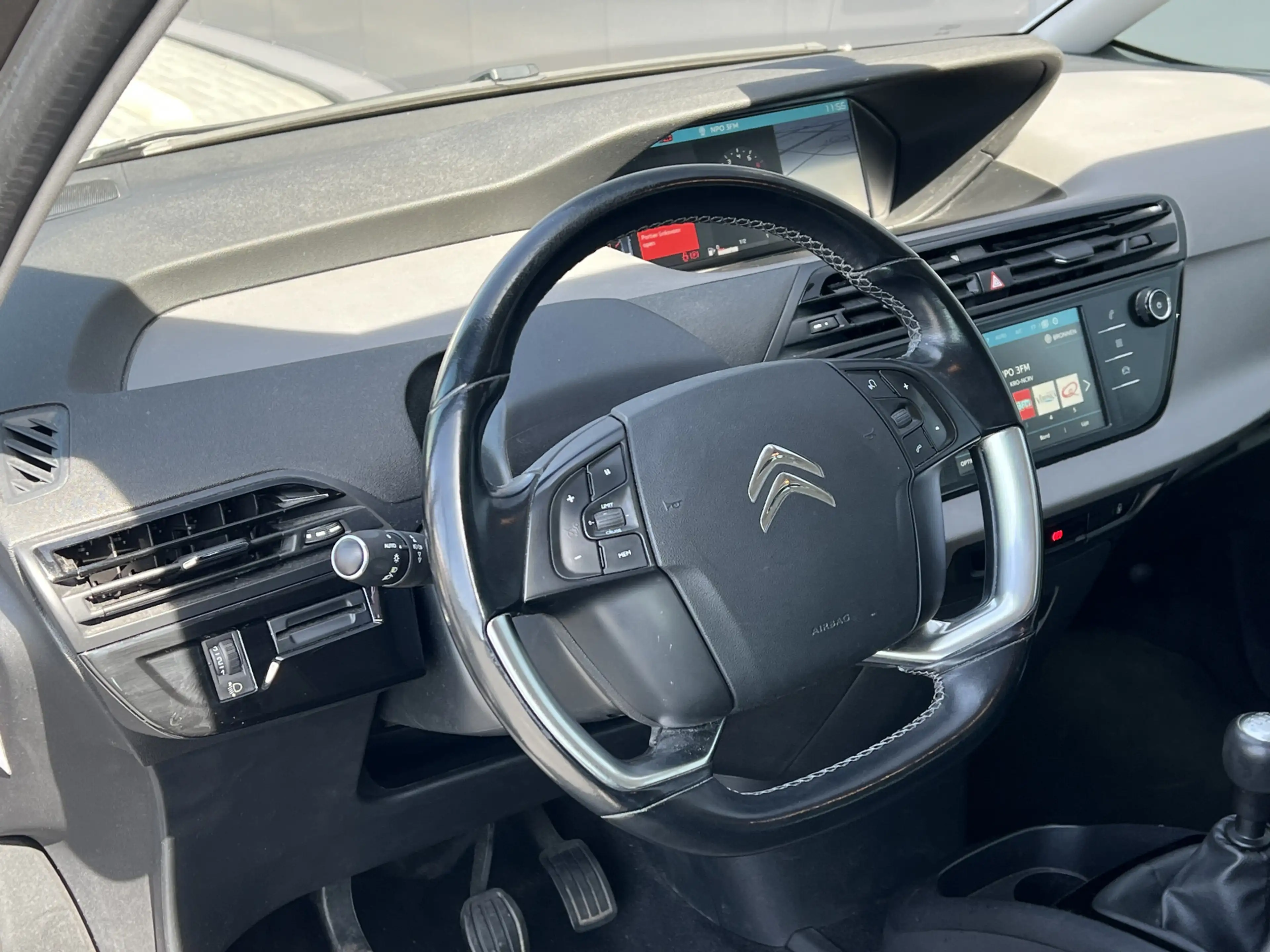 Citroen Grand C4 Picasso 1.2 PureTech Business | RIJKLAAR | 7 Persoons | Tr — photo 3