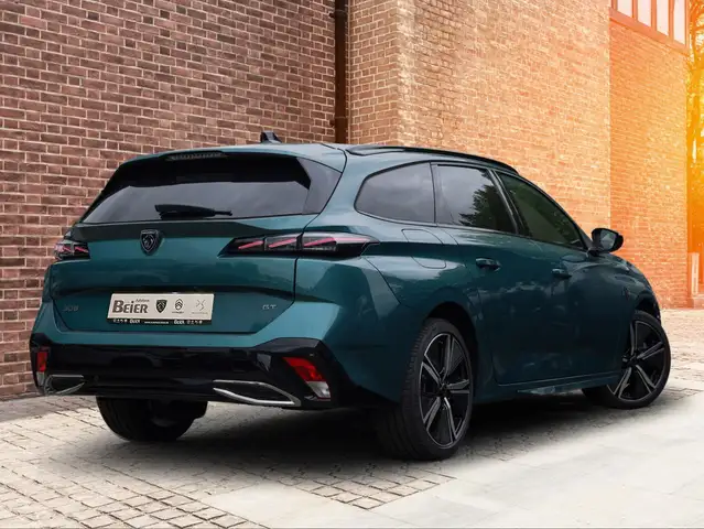 Peugeot 308 view 4