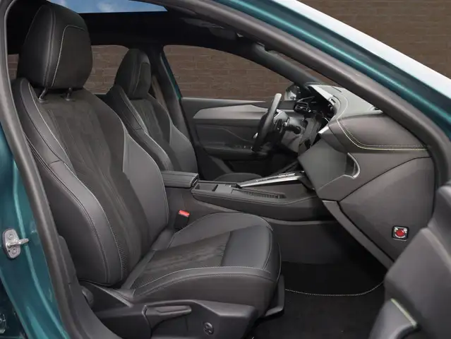 Peugeot 308 view 10