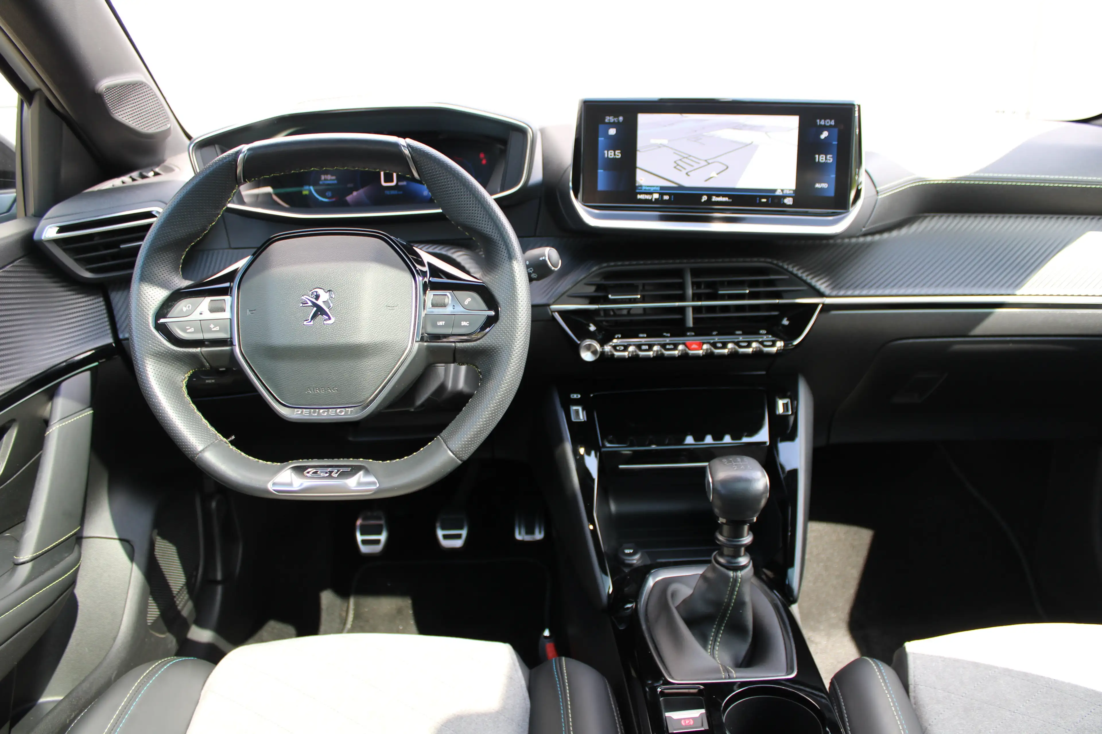 Peugeot 208 1.2 PureTech GT Pack | Navigatie | Camera | Panora — photo 15