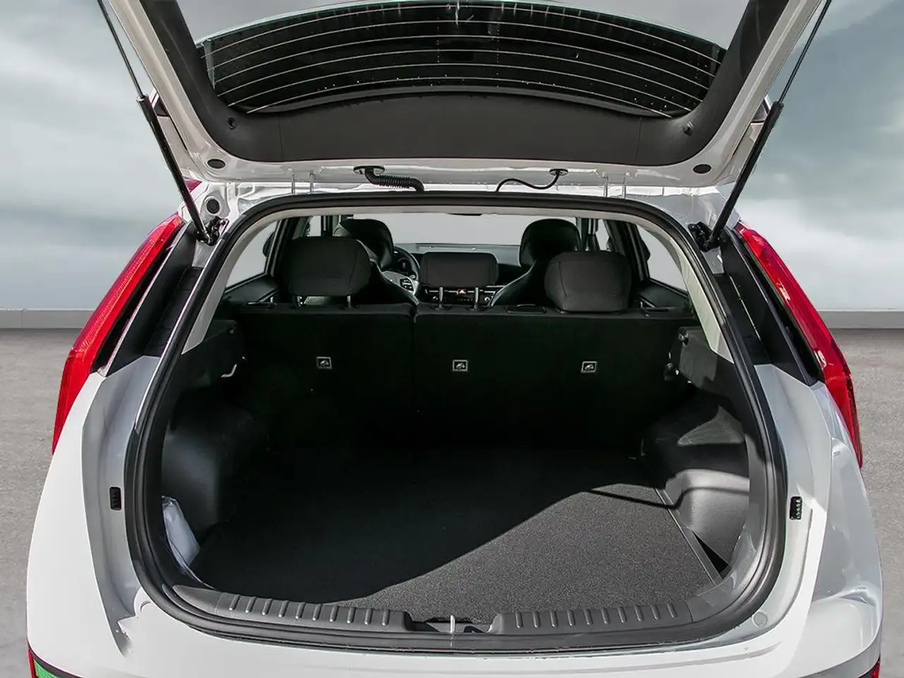 Kia Niro снимка Kia Niro