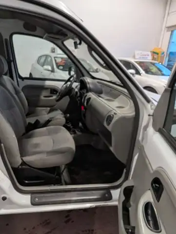 Renault Kangoo view 6