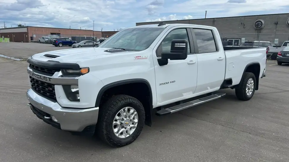 2023 Chevrolet Silverado 3500