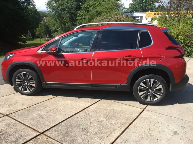 Peugeot 2008 view 4