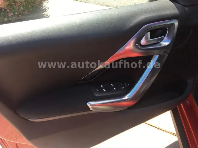 Peugeot 2008 view 14