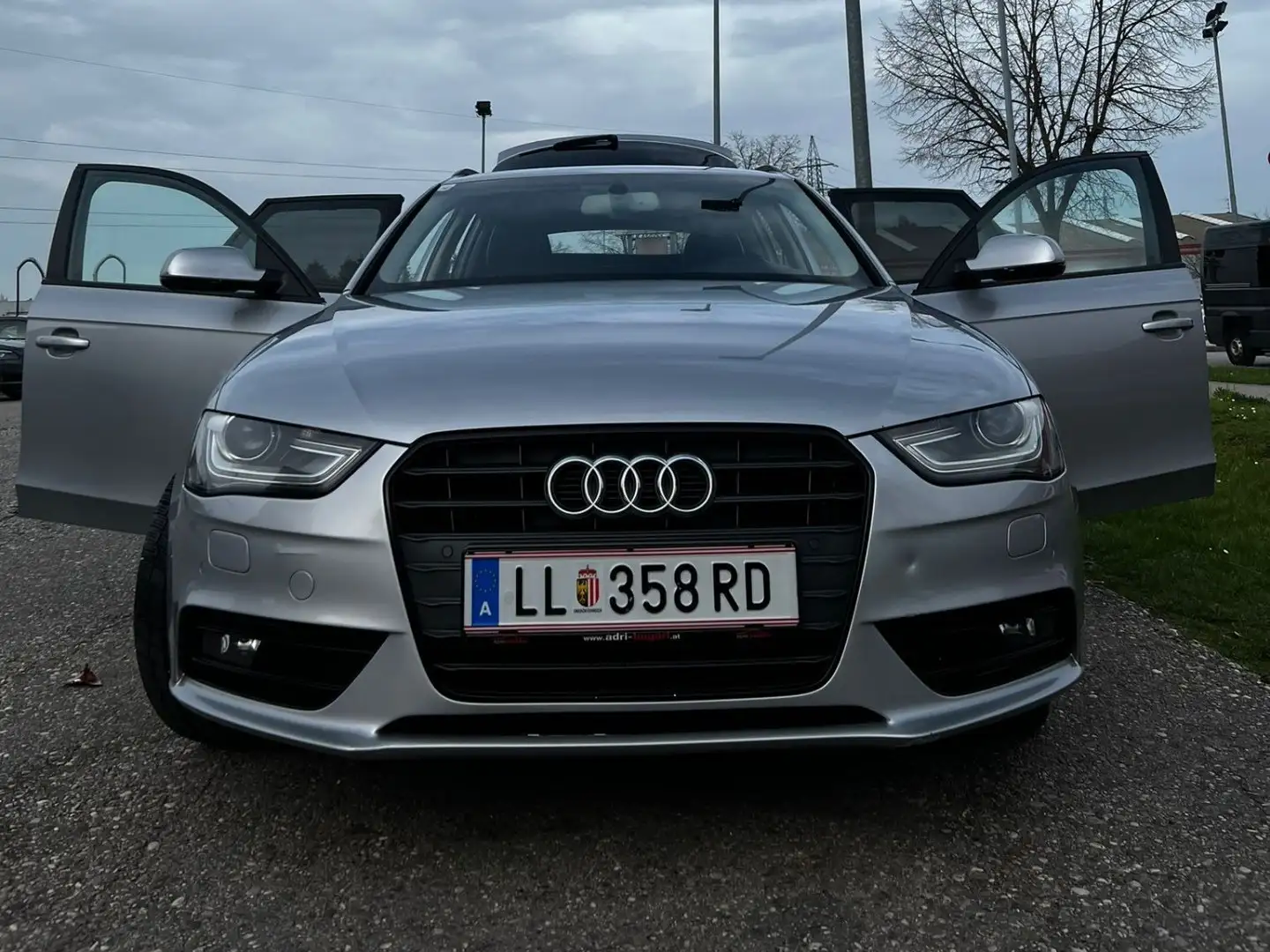 Audi A4 allroad audi A4 ultra fest lift Grau - 1