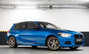 M 135i xDrive 3.0 320ch Harman Kardon Caméra Sièges chauffants Sors d'entretien Pneus neufs Grand écran Accès confort
