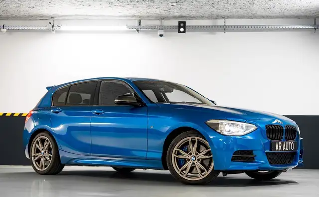 BMW 135 M 135i xDrive 3.0 320ch Harman Kardon Caméra Sièges chauffants Sors d'entretien Pneus neufs Grand écran Accès confort