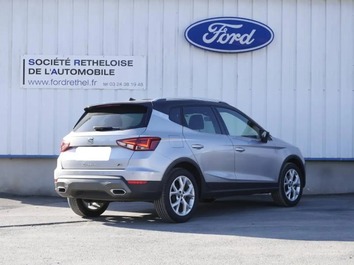 SEAT Arona 1.0 TSI 95ch FR Grau - 2