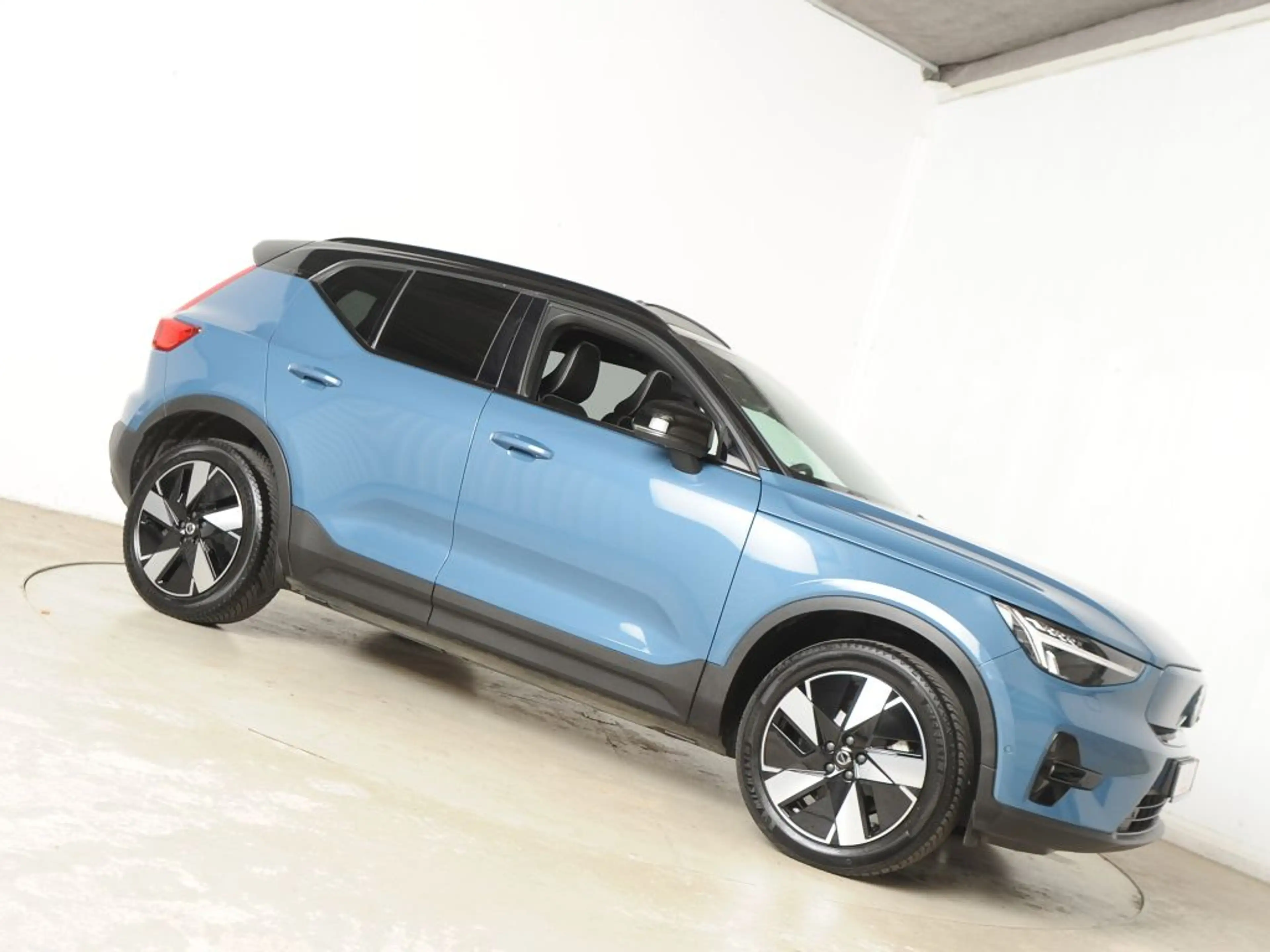 Volvo XC40 Recharge Twin Motor Ultimate *360°-Kam.*Panorama* — photo 8