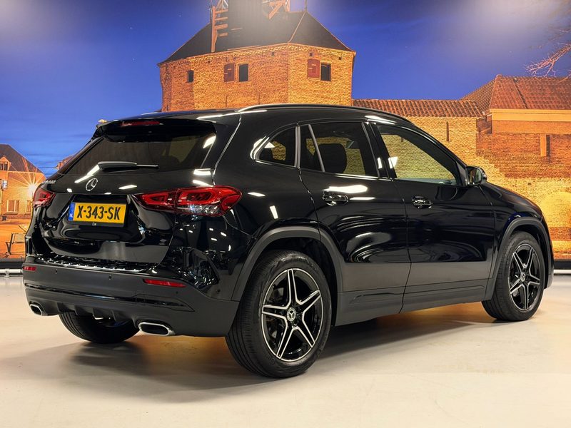 Mercedes-Benz GLA 200 AMG Line Automaat Camera LED Carplay — photo 2
