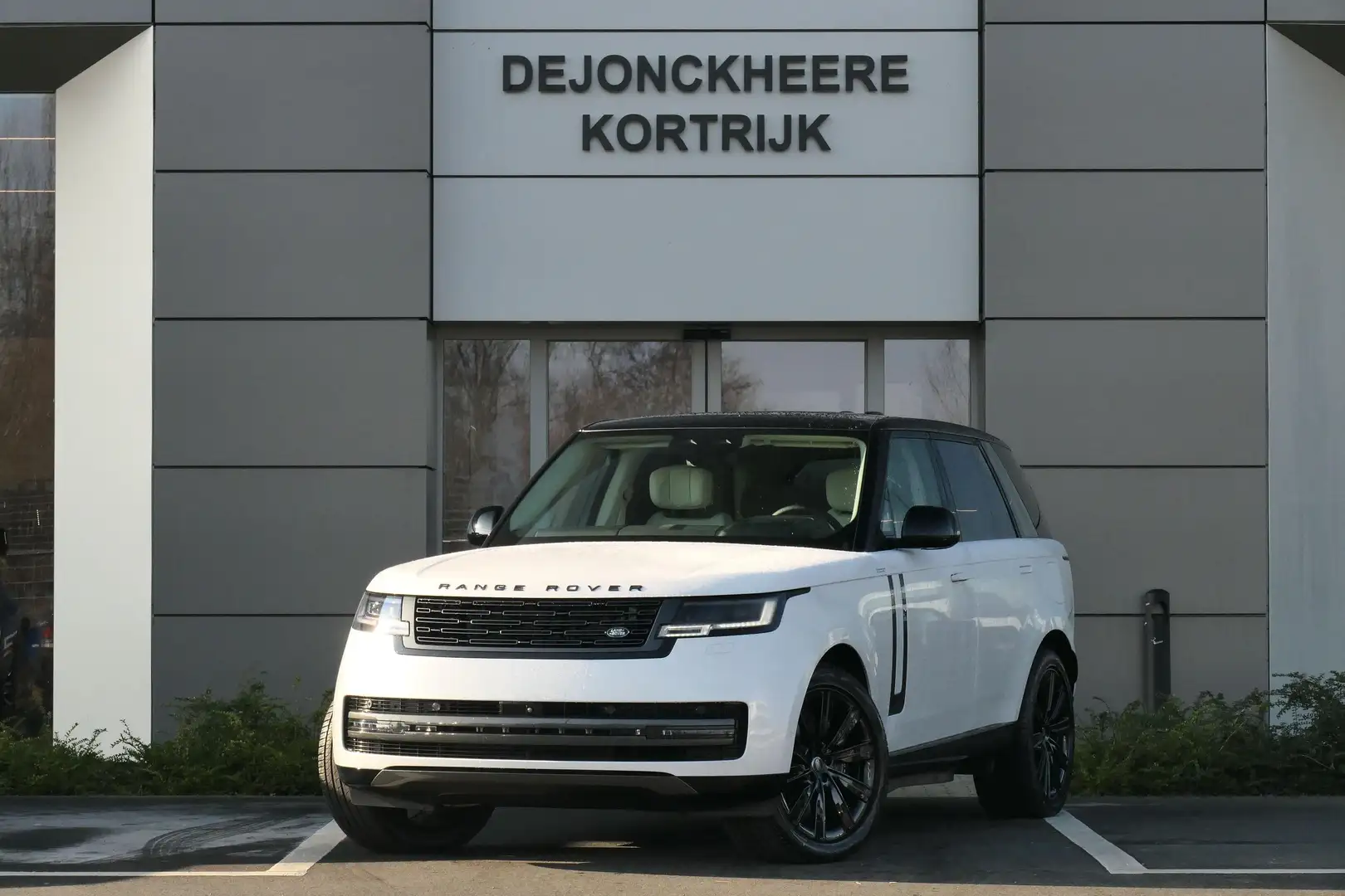 Land Rover Range Rover SWB P550e Autobiography AWD Au Wit - 1