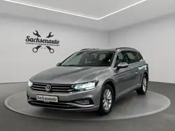 Volkswagen Passat Variant 2.0 TDI (LED, SitzH, ACC, PDC, WiRä)