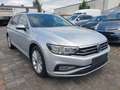 Volkswagen Passat Variant Business*Kamera*Navi*SHZ*LED Argent - thumbnail 4