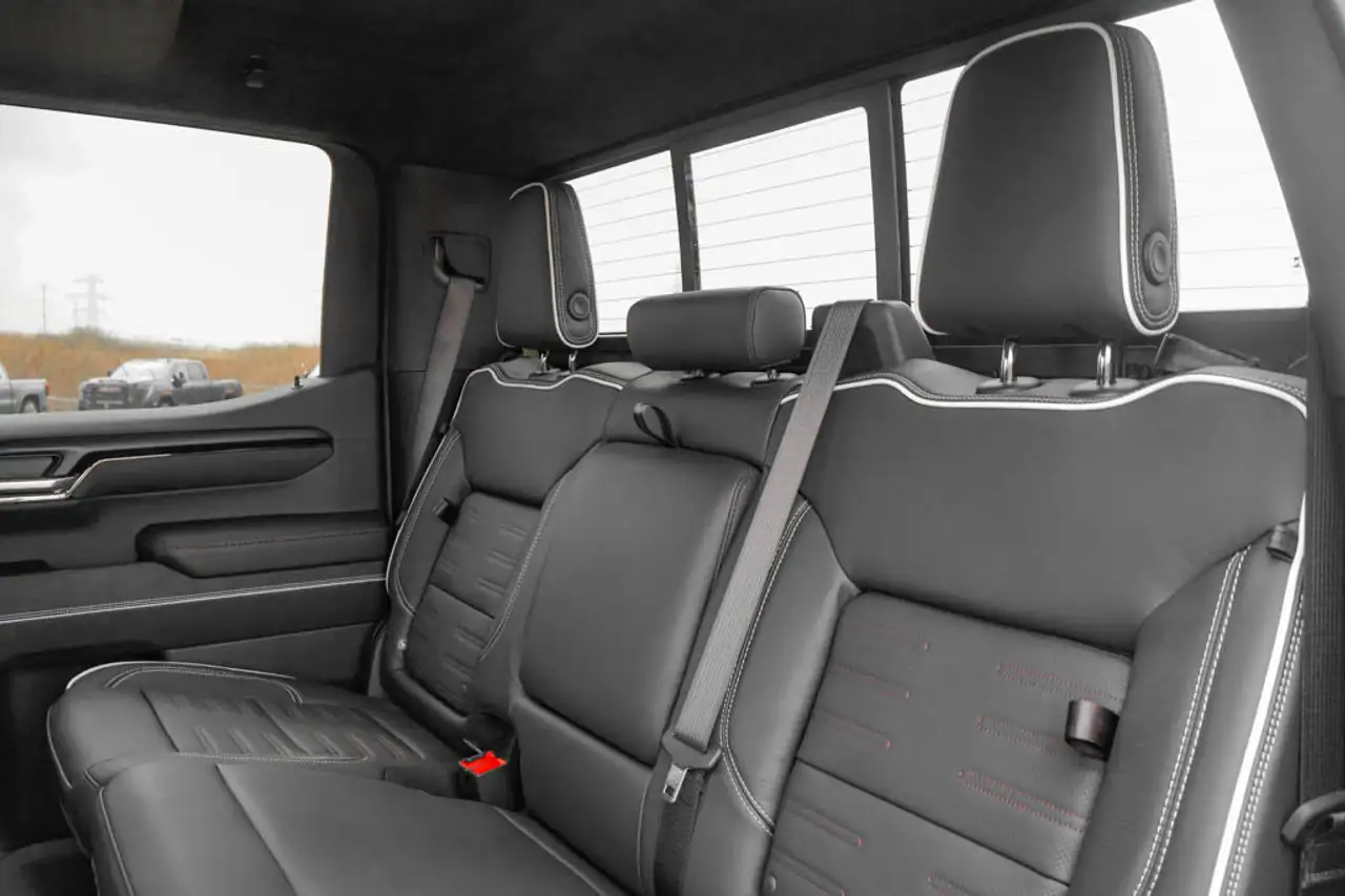 GMC Sierra 1500 снимка GMC Sierra 1500