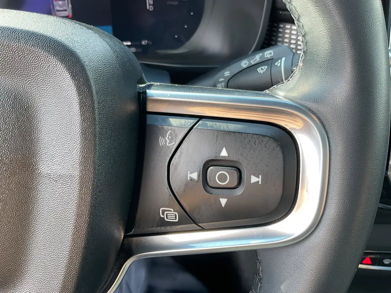 Volvo XC40 photo Volvo XC40