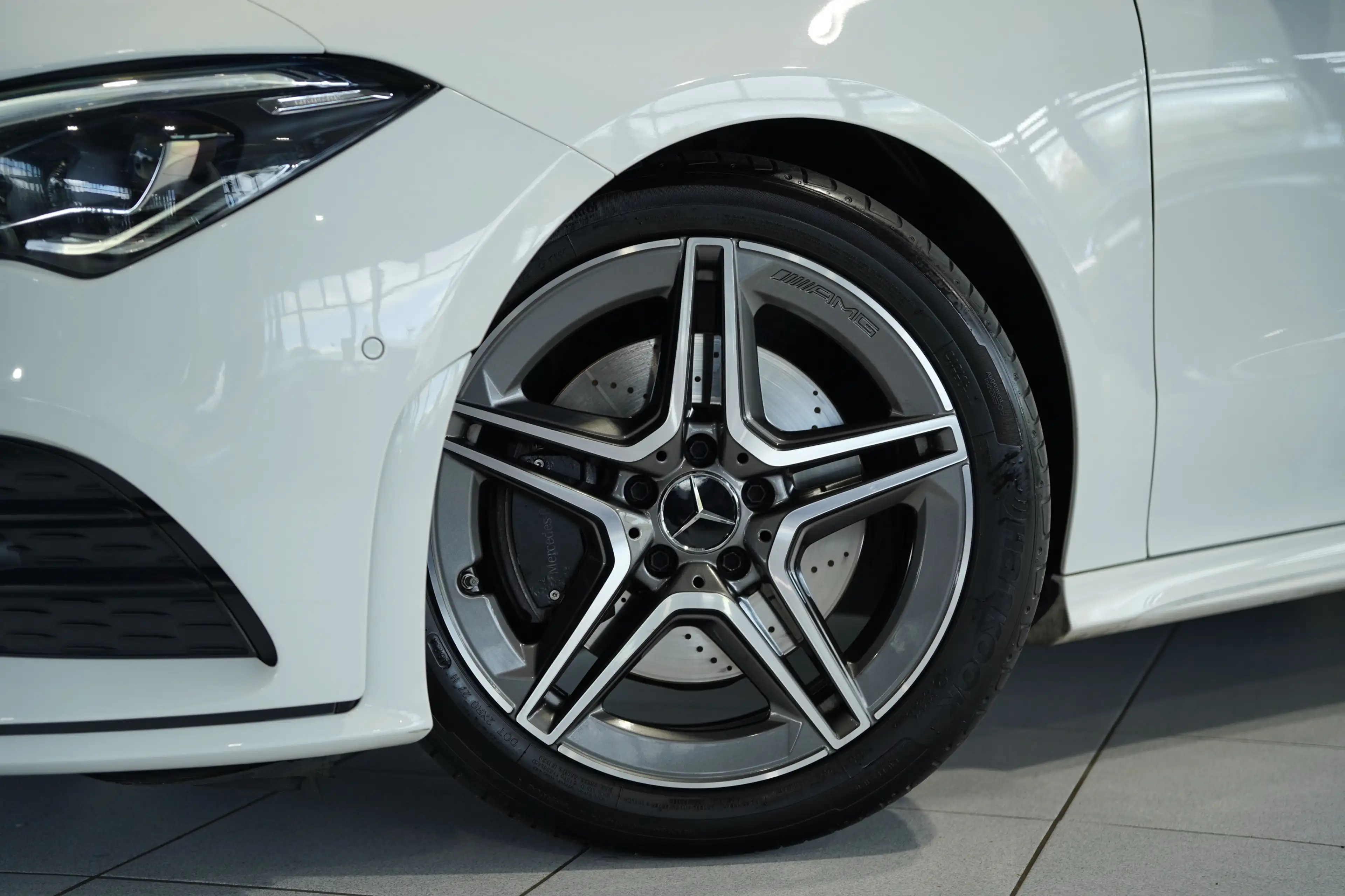 Mercedes-Benz CLA 220 d AMG Line *BURM *Digital — photo 3