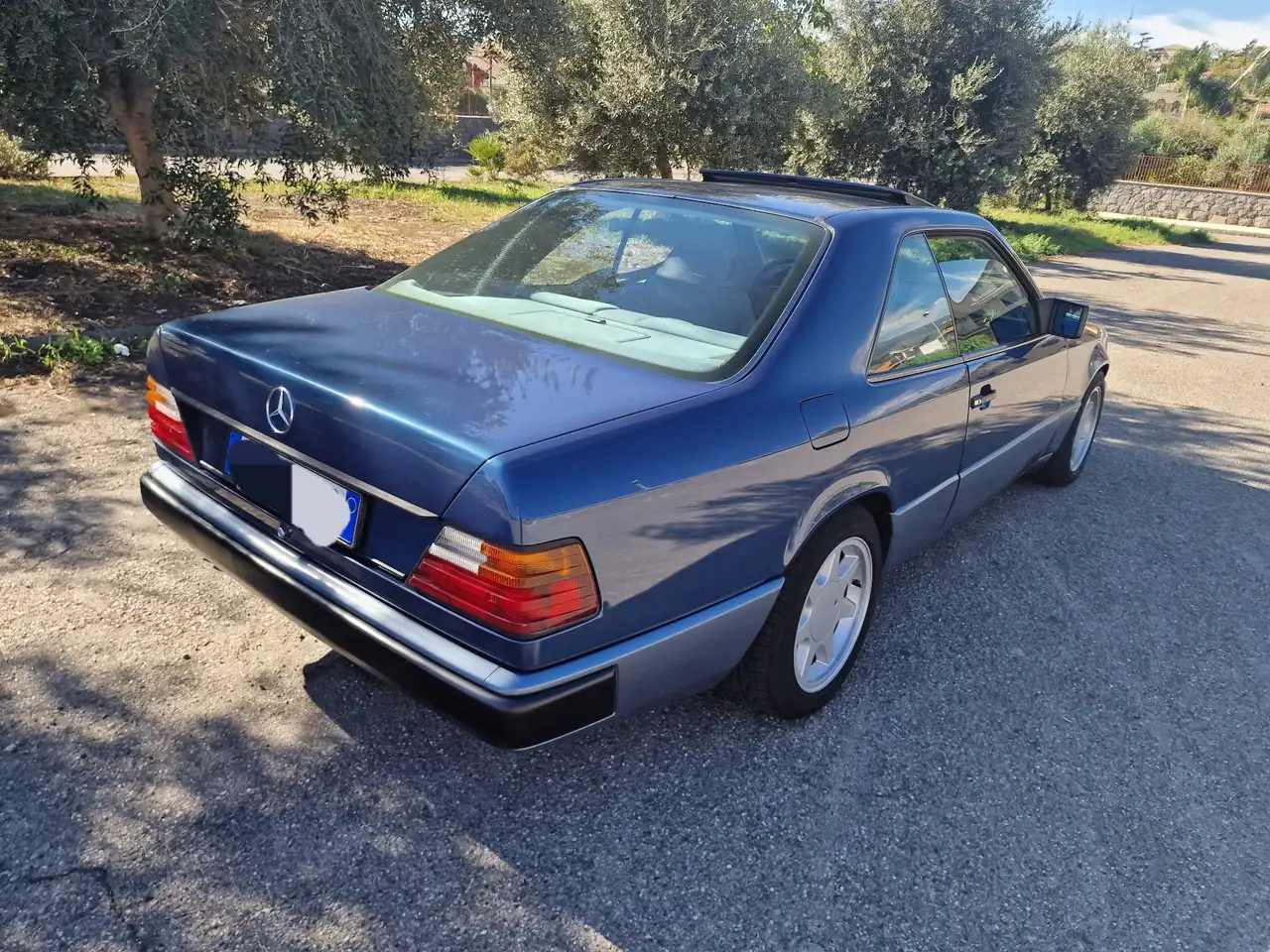 Mercedes-Benz CE 300 COUPE, foto 2