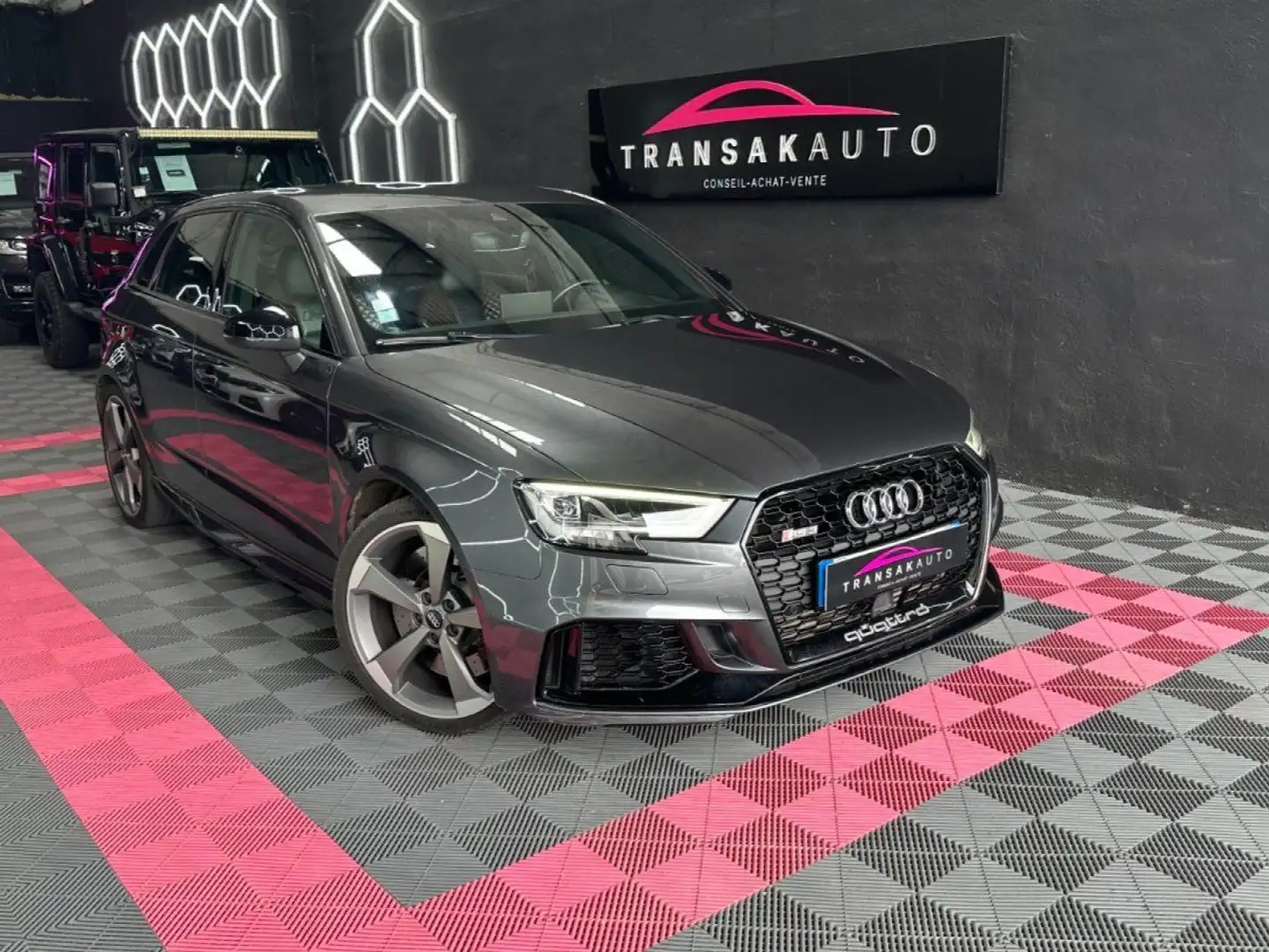 Audi RS3 SPORTBACK 2.5 TFSI 400 ch S tronic 7 Quattro ~VÉHI Gris - 1
