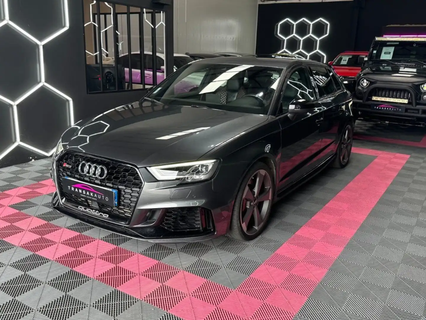 Audi RS3 SPORTBACK 2.5 TFSI 400 ch S tronic 7 Quattro ~VÉHI Gris - 2