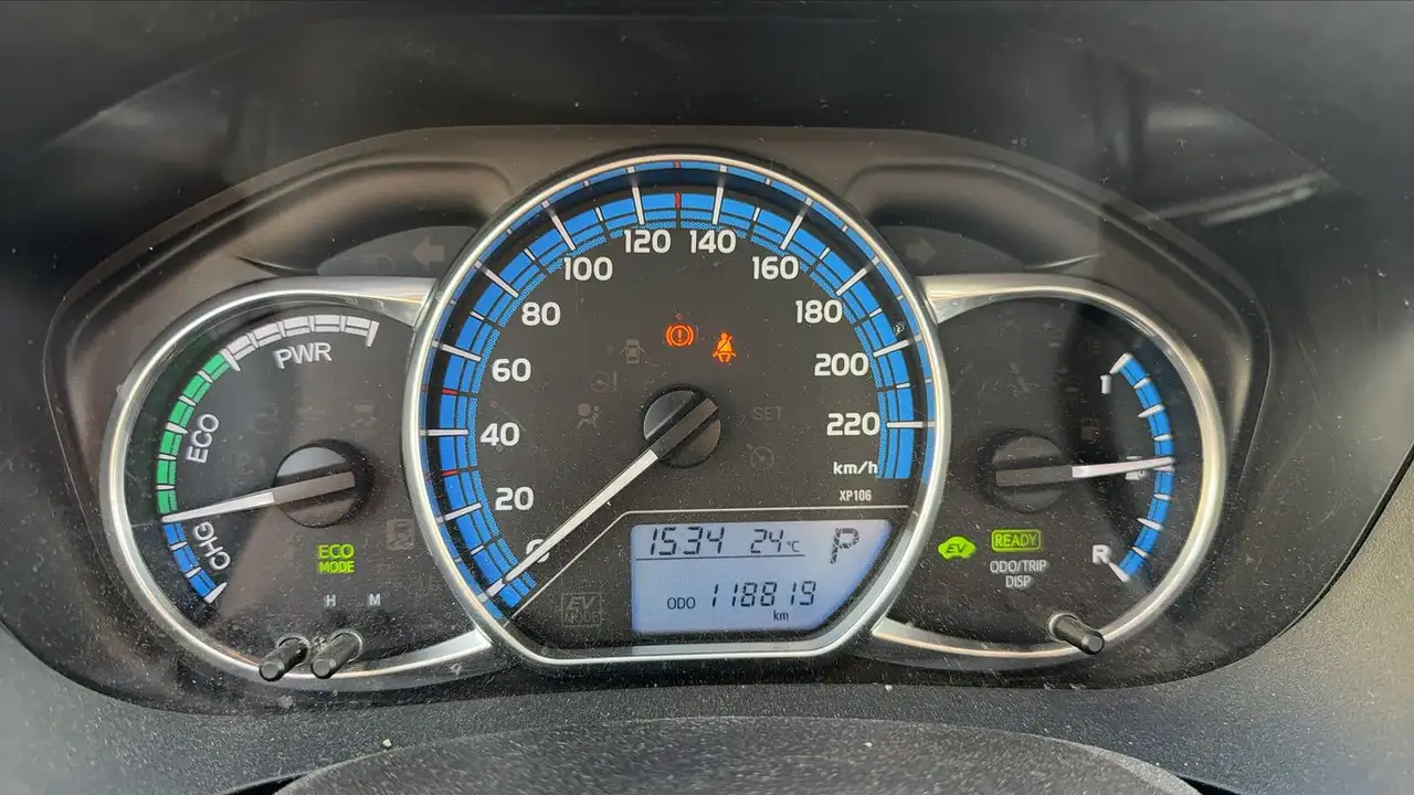 Toyota Yaris Yaris — photo 12