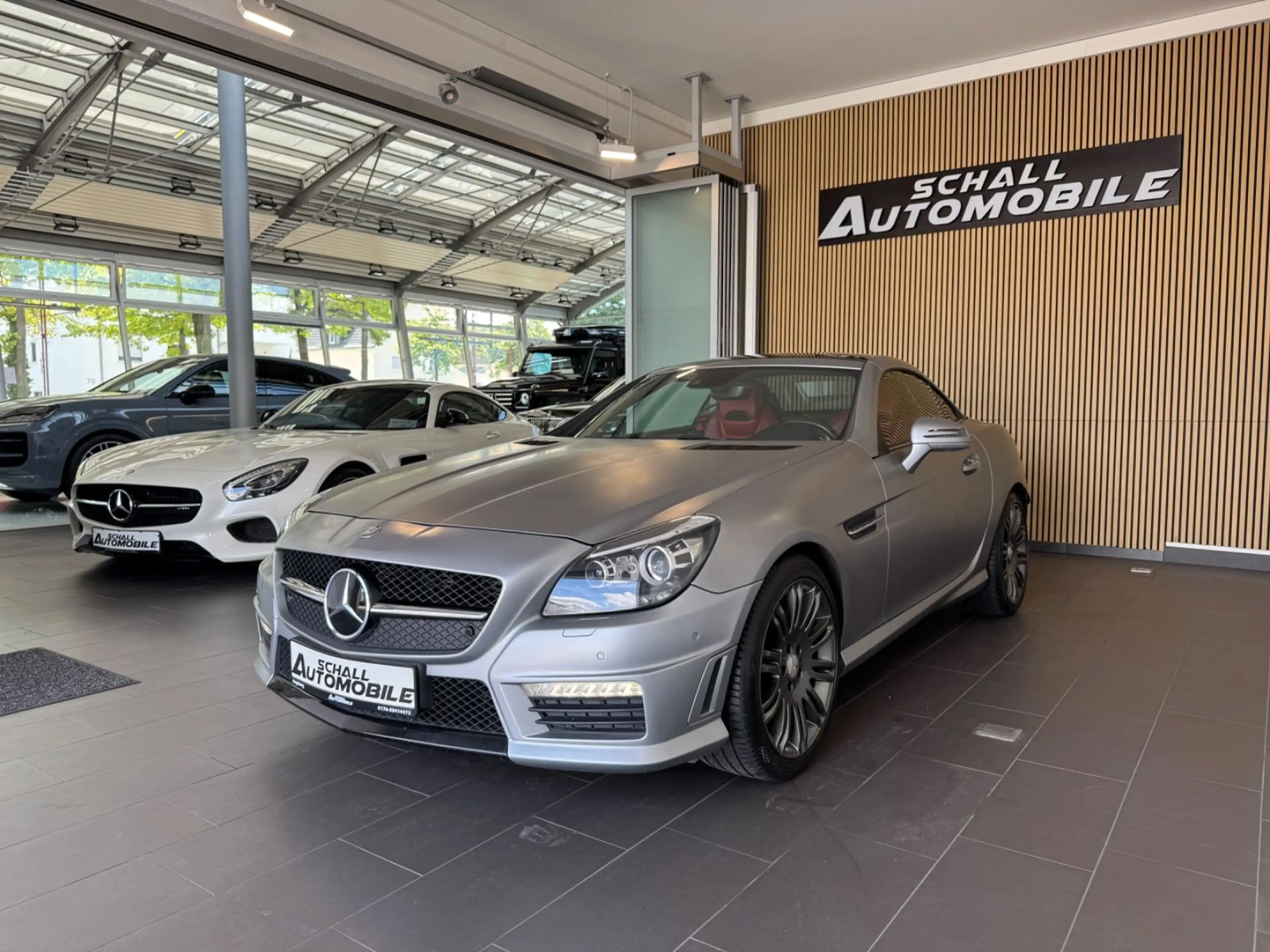 Mercedes-Benz SLK 55 AMG Roadster DISTR+/MEMORY/H&K/DRIV.-PACK