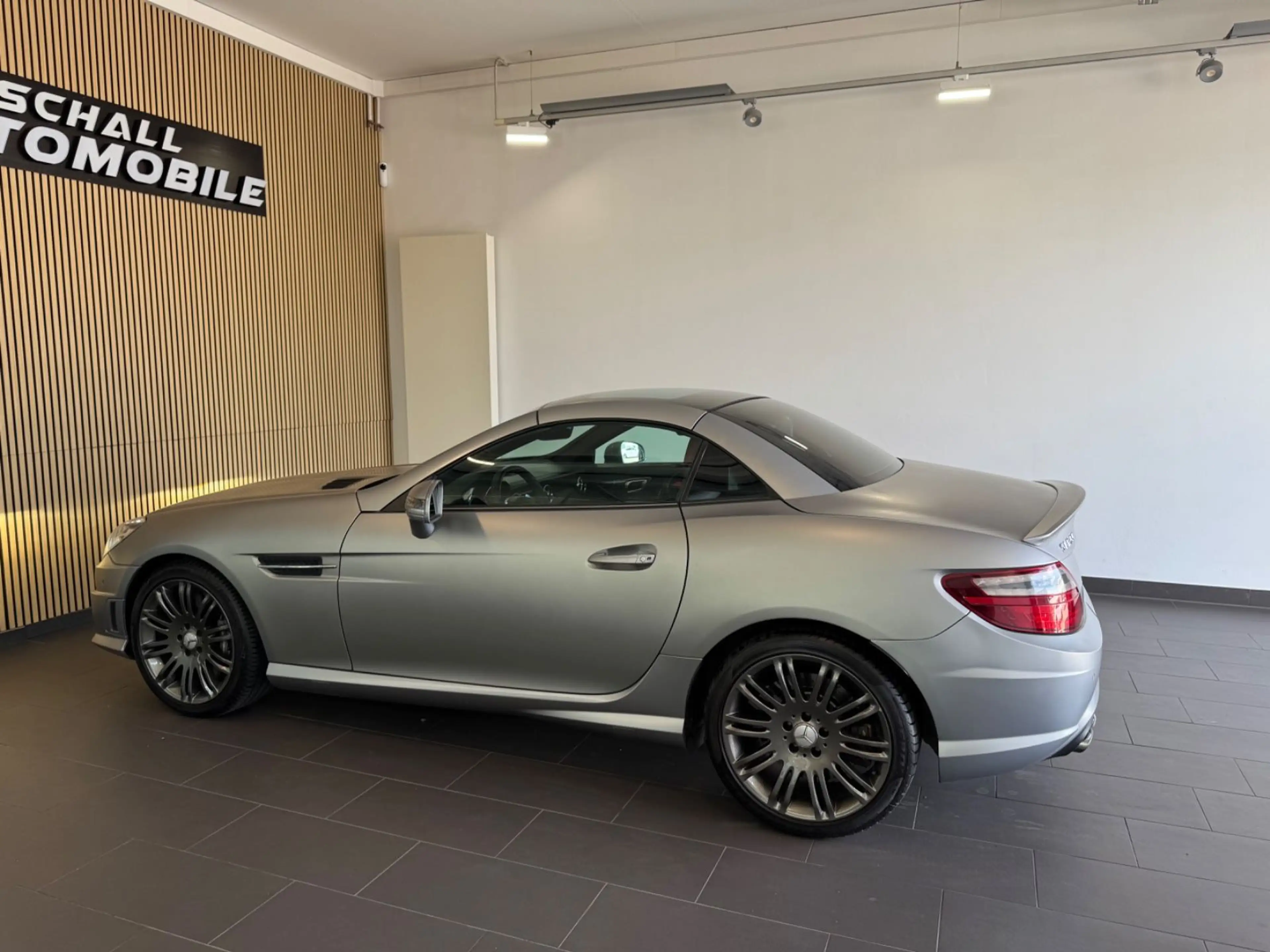 Mercedes-Benz SLK 55 AMG Roadster DISTR+/MEMORY/H&K/DRIV.-PACK — photo 5