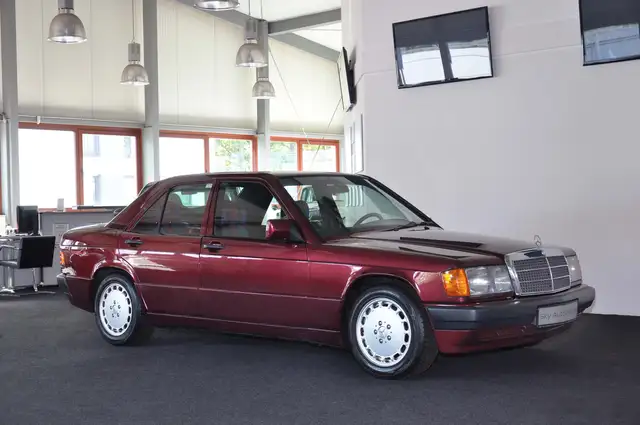 Mercedes-Benz 190 E "Avantgarde Rosso" ! Erst 054.475 km ! Sammler !