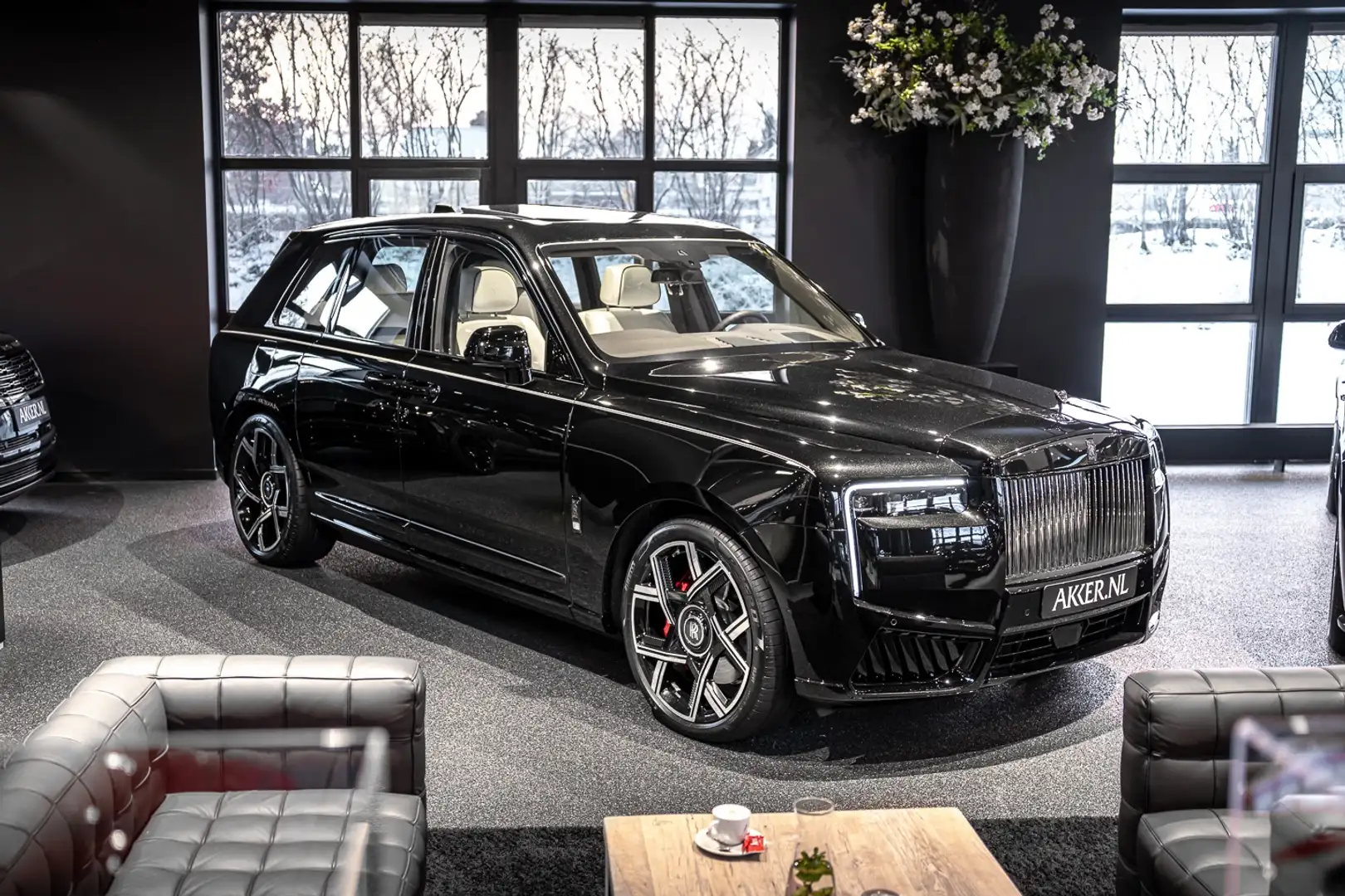 Rolls-Royce Cullinan Series 2 Black Badge | Bespoke Audio | 23 Inch | M Schwarz - 1