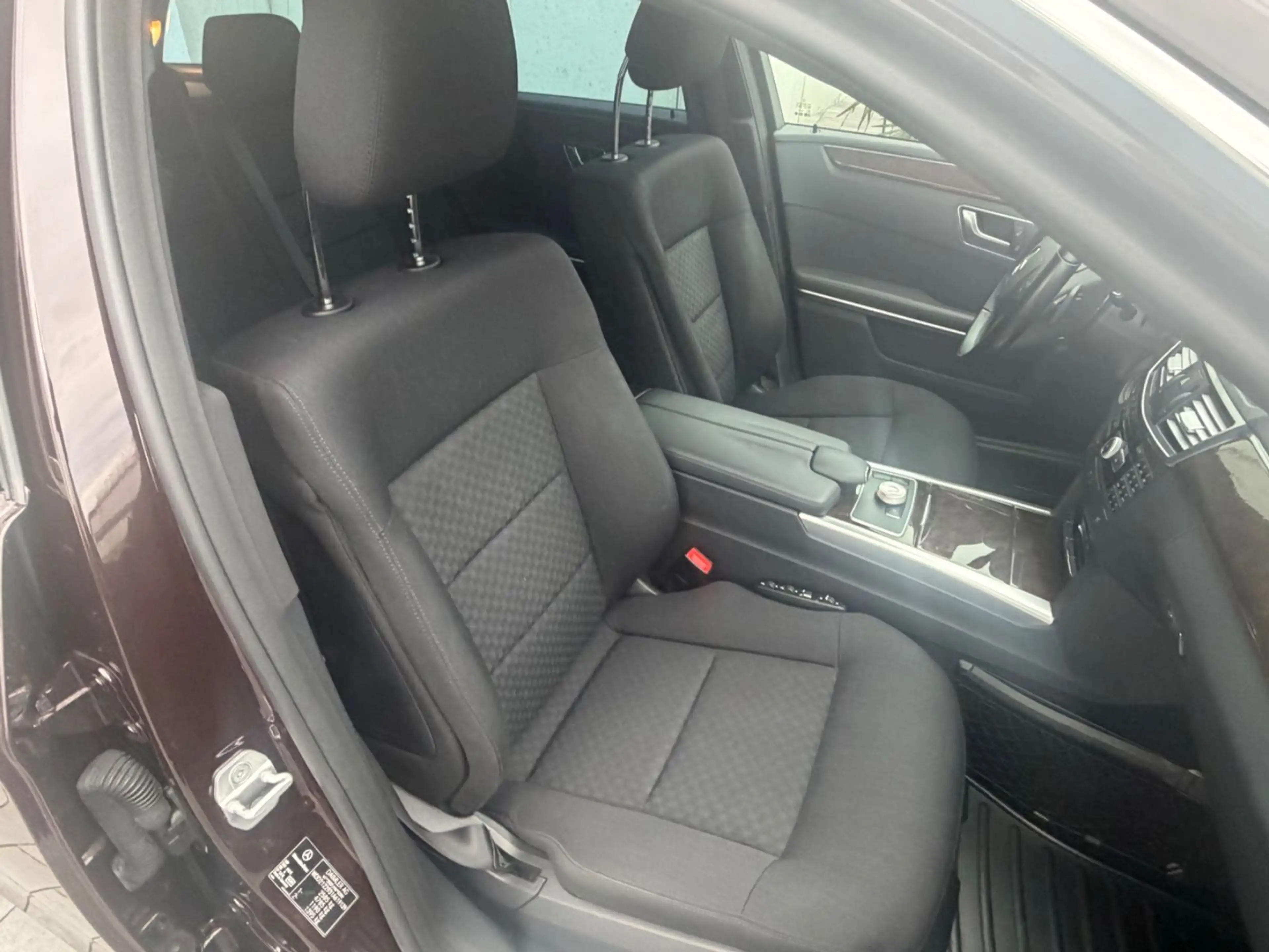 Mercedes-Benz E 350 E T-Modell E 350 CDI 4Matic — photo 13