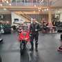 Ducati Panigale V4 S Rojo - thumbnail 8