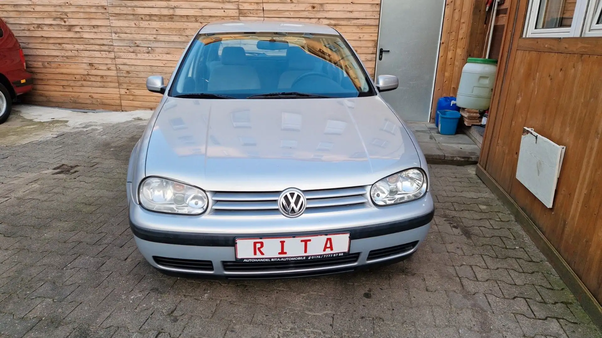 Volkswagen Golf 1.6 Automatik, Klimaautomatik Grijs - 1