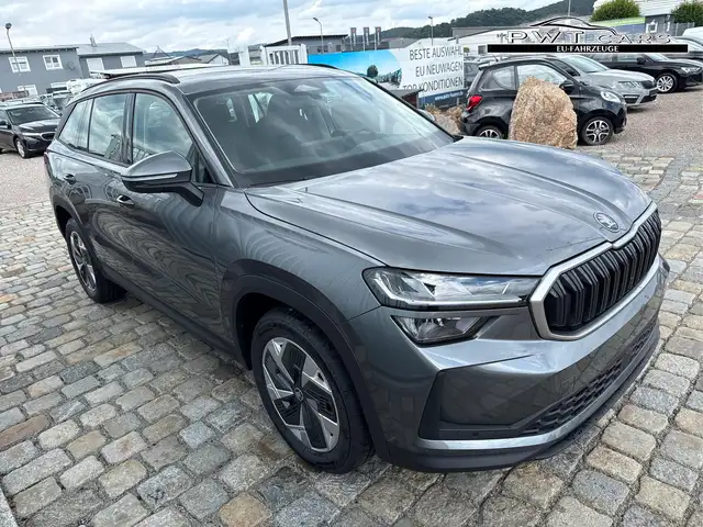 Skoda Kodiaq Selection 2,0 TSI 204 PS DSG 4x4-4 Jahre Garant... Ansicht 3