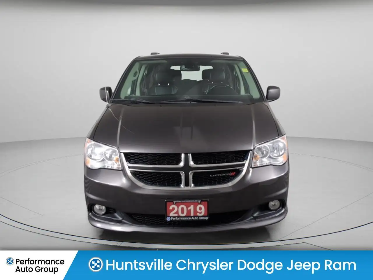 Dodge Grand Caravan снимка Dodge Grand Caravan