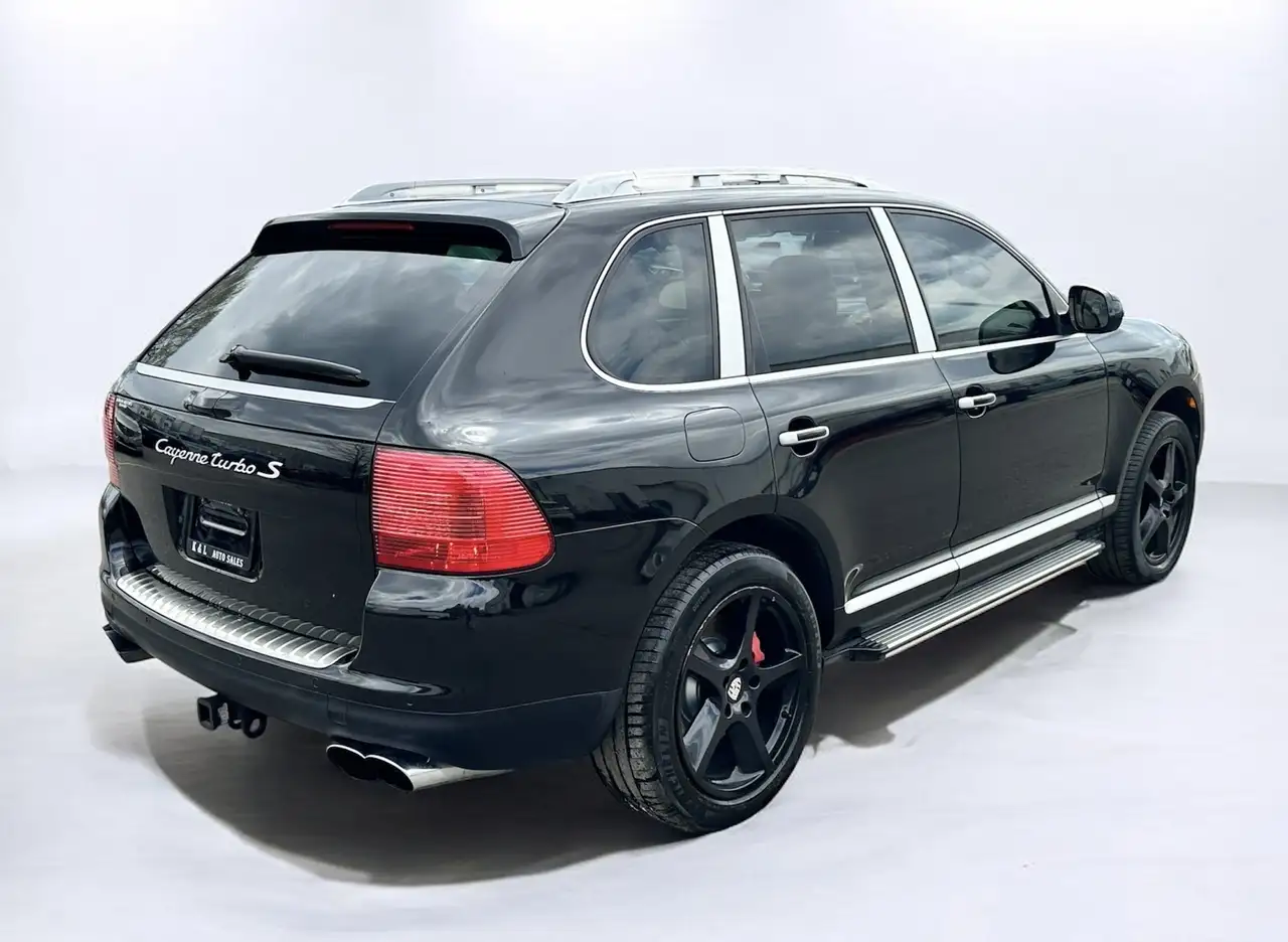 Porsche Cayenne снимка Porsche Cayenne