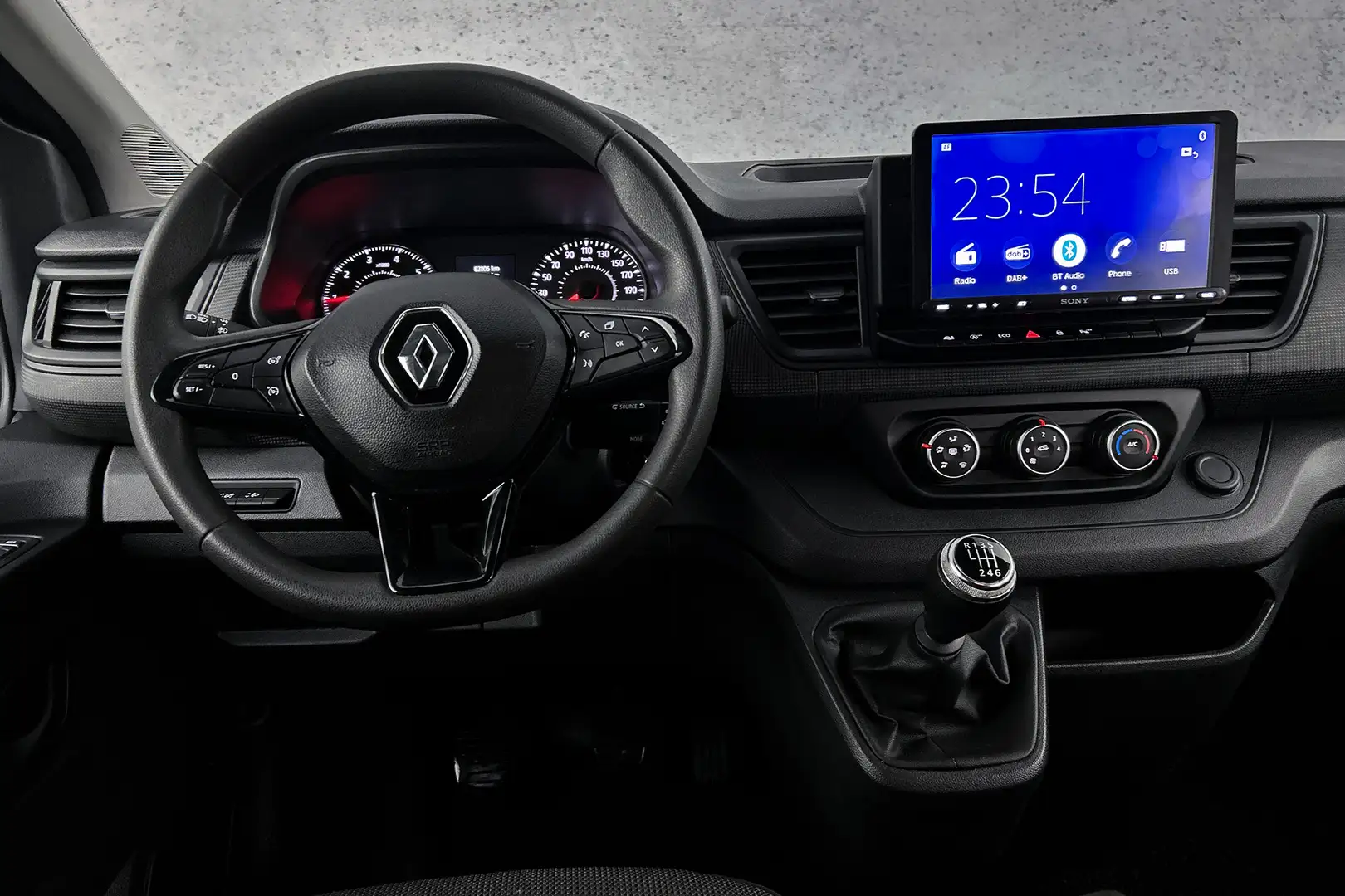 Renault Trafic 2.0 dCi 130PK L2 Sport Edition | Dubbel Cabine | T Noir - 2