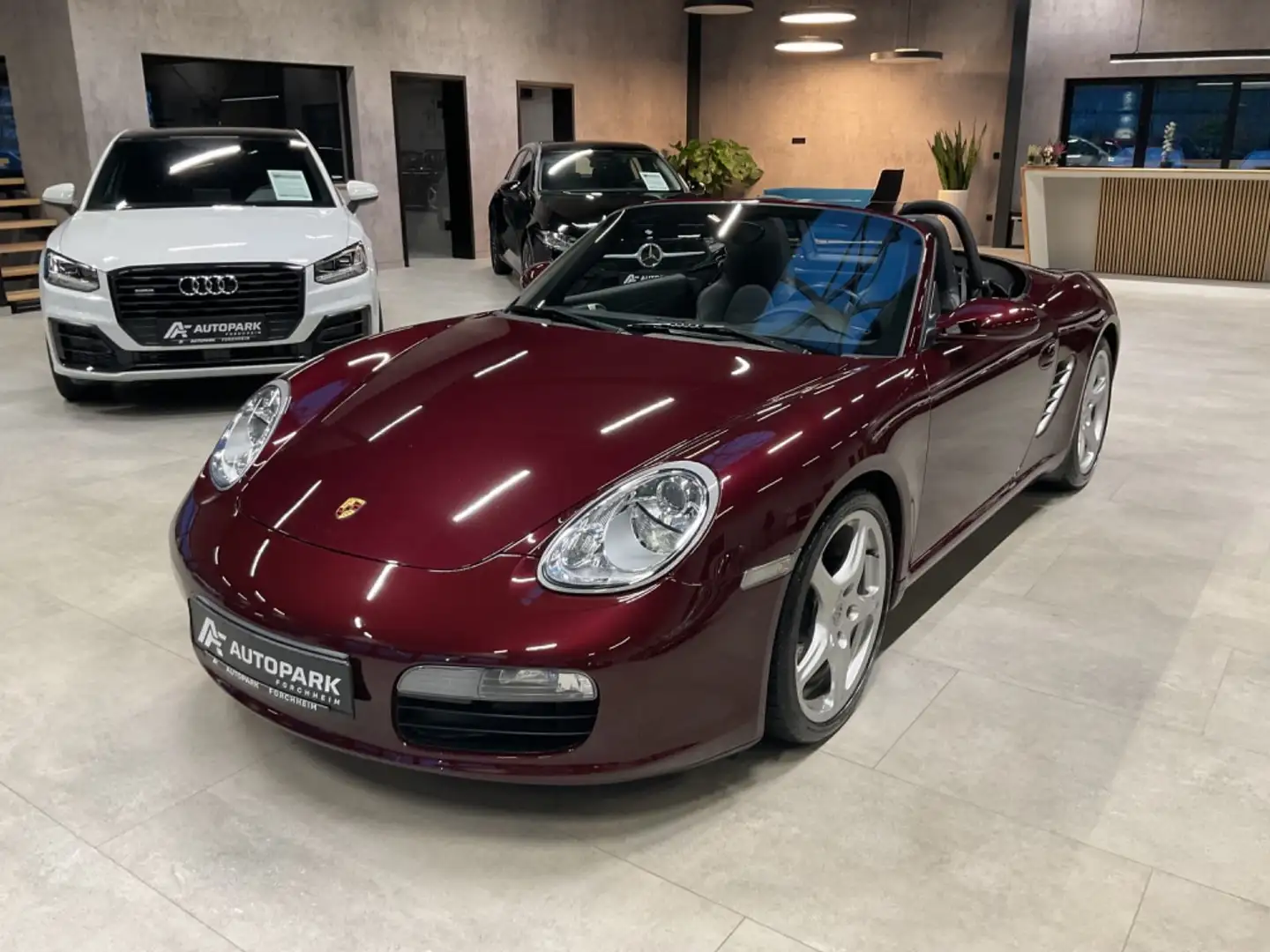 Porsche Boxster 2.7 Leder Navi Sitzh. PDC 19" Rot - 1